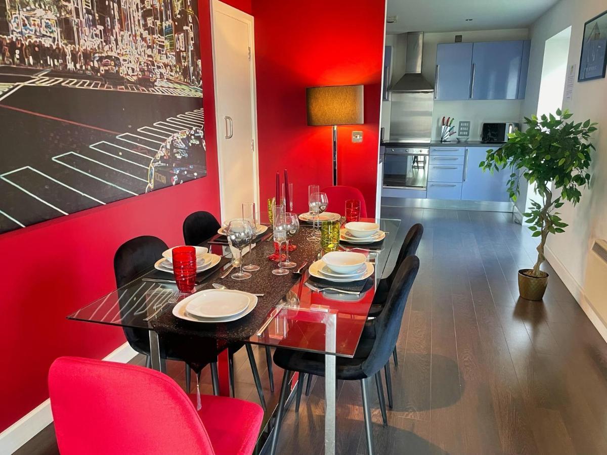 Historic Clock Tower Apartment With Rooftop Terrace And Free Secure Parking เชฟฟิลด์ ภายนอก รูปภาพ